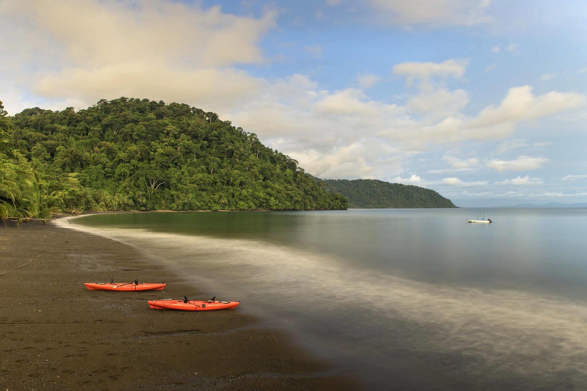 Playa Nicuesa Rainforest Eco Sanctuary Villa Golfito Exterior photo